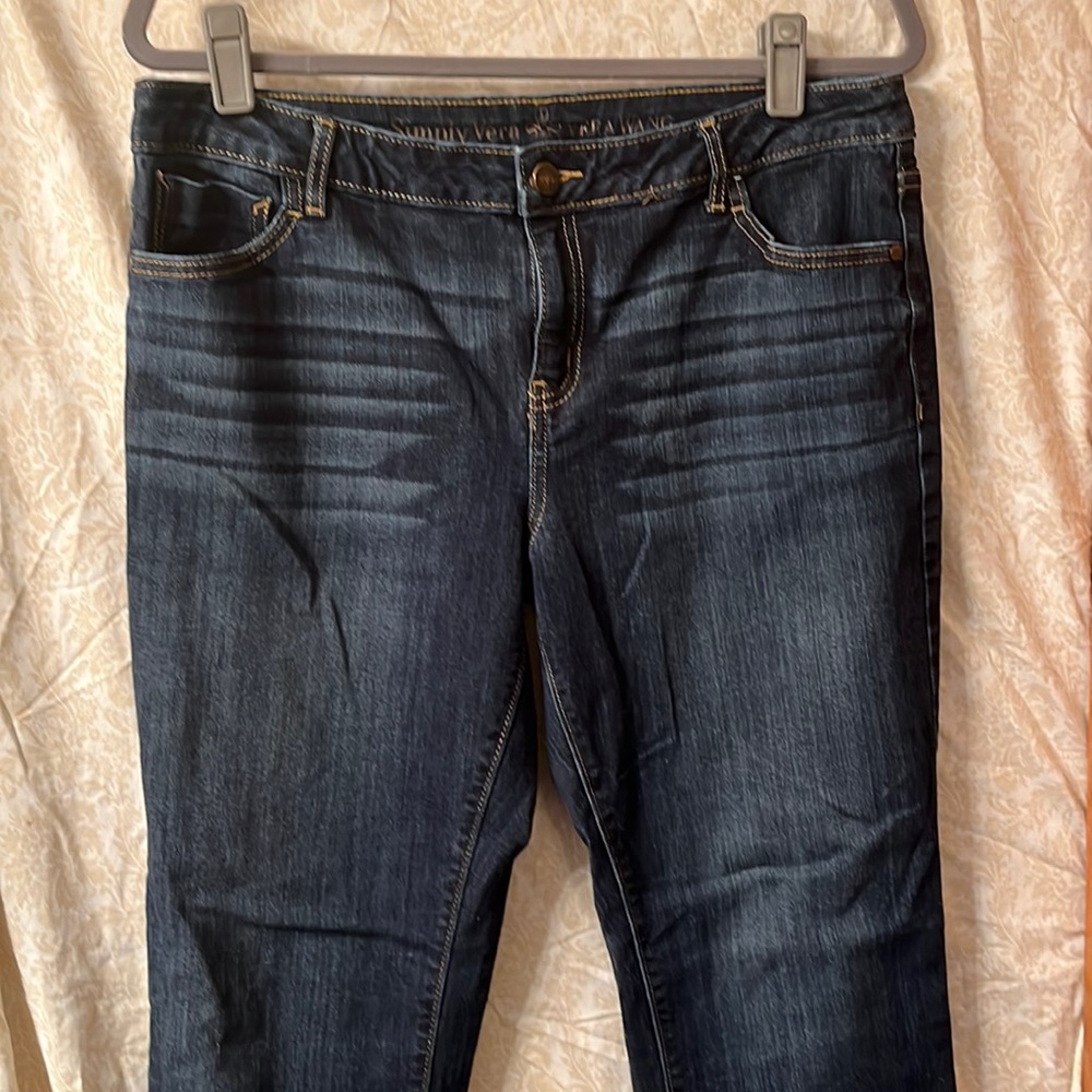 Simply Vera, Vera Wang jeans, excellent condition!